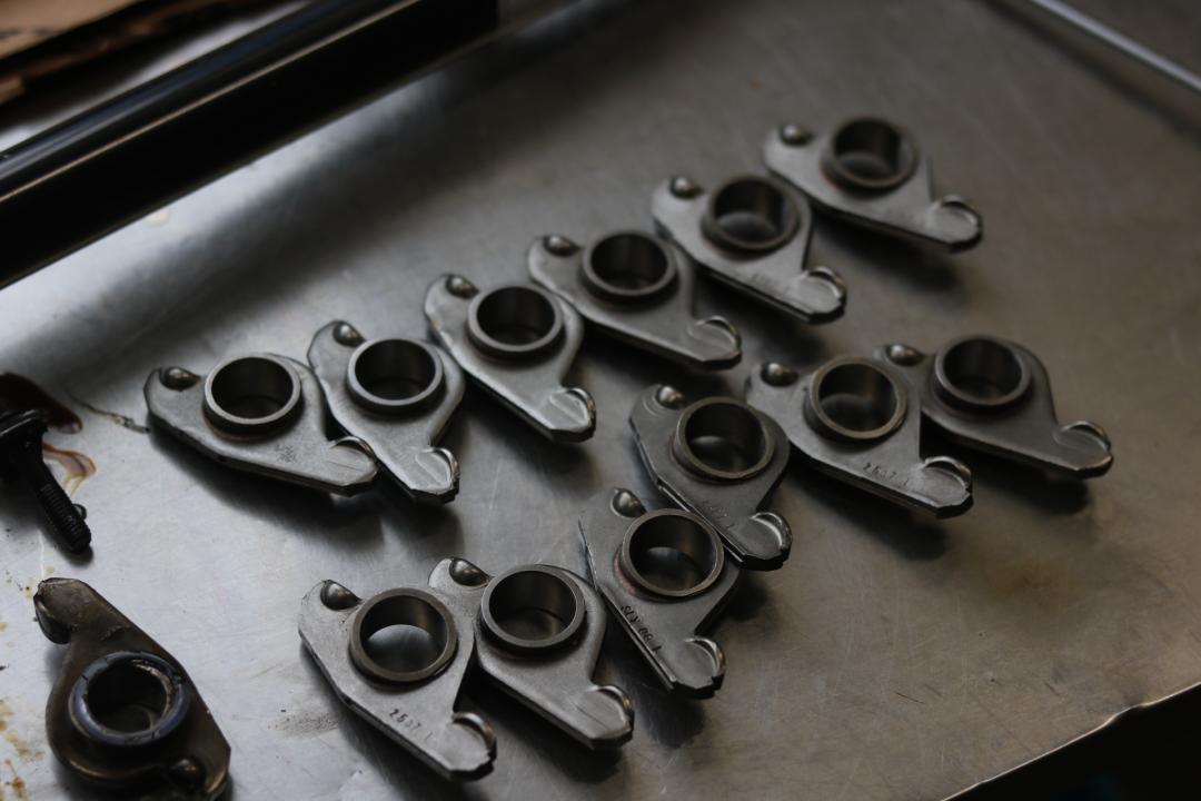 翻新报废牧马人,翻新一辆废弃的牧马人