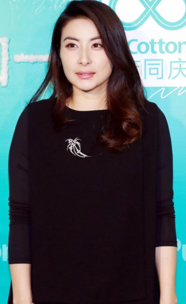 从五官怎么看出女人富贵相,女人五官富贵的表现