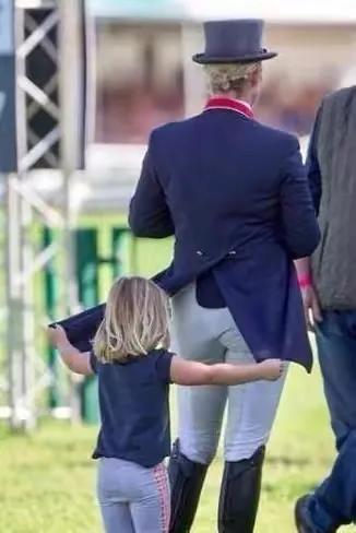 安妮的孙辈,安妮的孙女