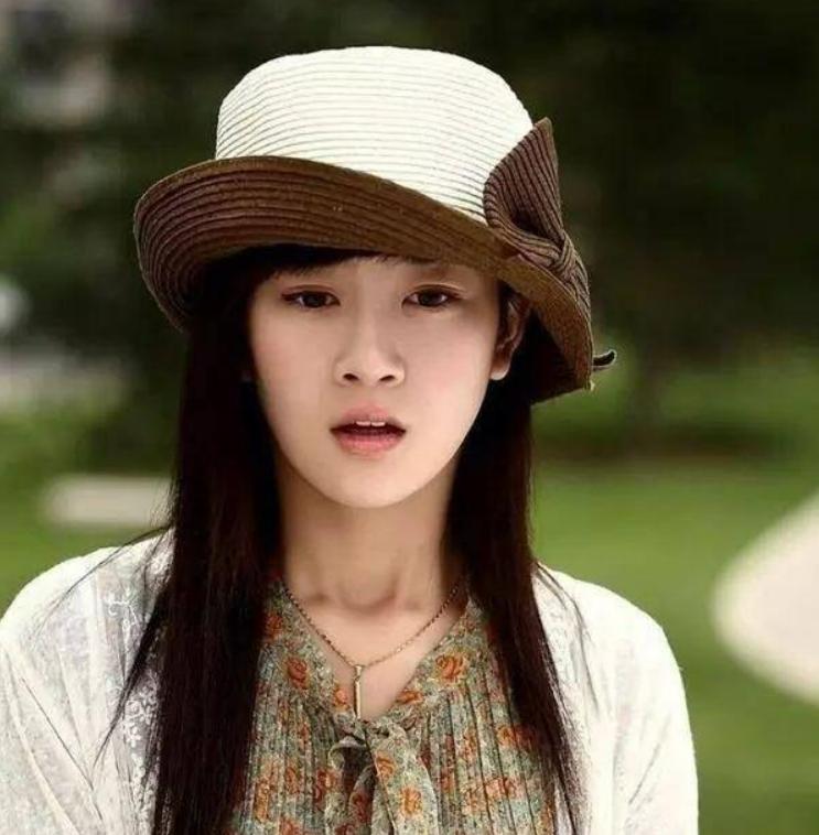 整容整毁的女明星对比照,整容失败女明星今昔对比