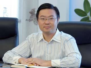 江西彭小峰当过全国首富吗,江西赛维集团董事长彭小峰