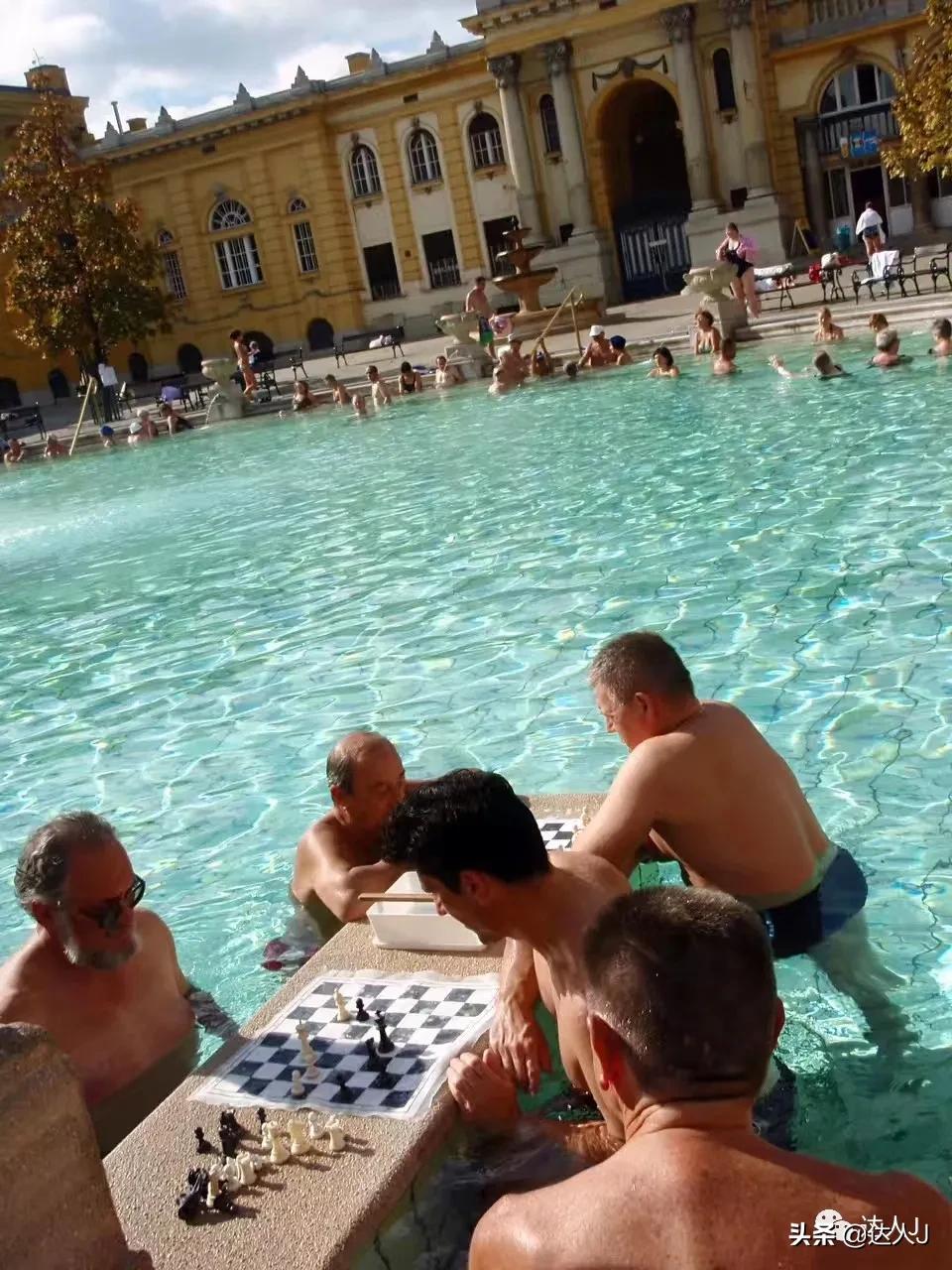 去全世界有名的地方泡温泉,全世界泡温泉