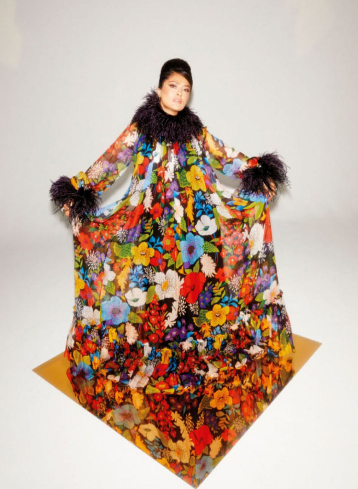 墨西哥女星萨尔玛·海耶克,SalmaHayek拍摄的时尚杂志大片