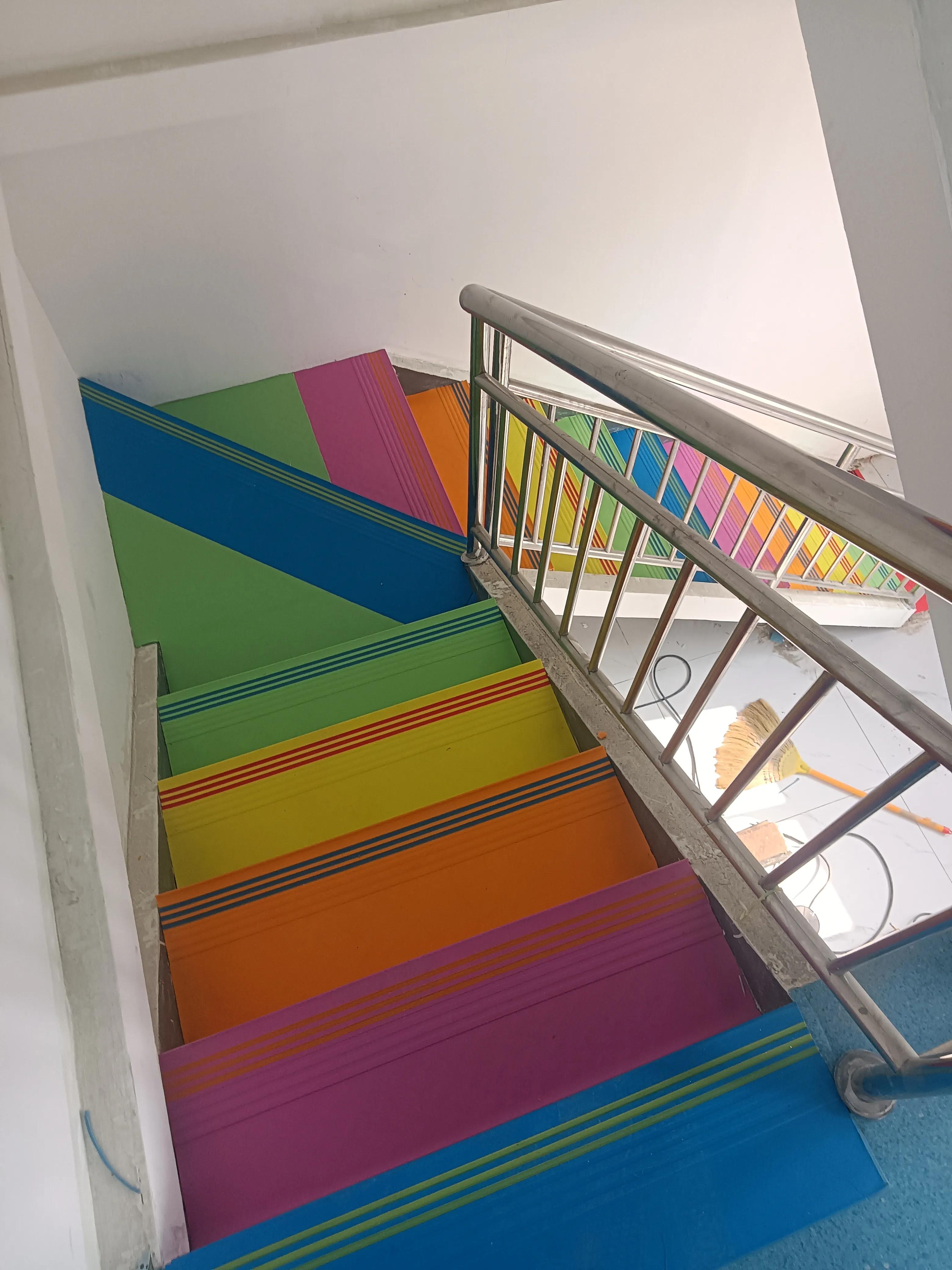 pvc塑胶地板可以用在地暖上么,塑胶pvc地板有什么优缺点