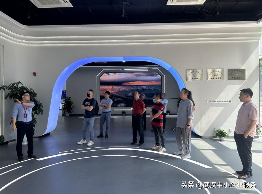 瀵煎笀鍗婃湀璋堢涓冩湡璧拌繘铻嶆櫤鏁拌胺,瀵煎笀鍗婃湀璋堢浜旀湡