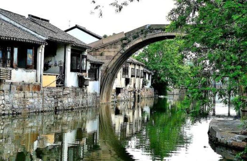 花2万伪造金缕玉衣专家称价值24亿,伪造的金缕玉衣从银行骗贷67亿