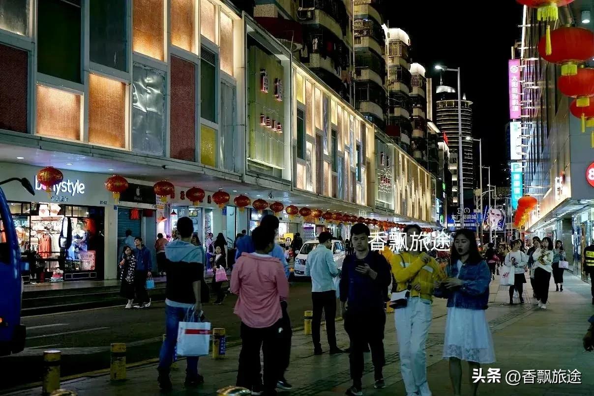 深圳东门步行街风景,深圳东门步行街
