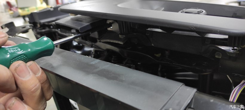 路虎揽胜行政座椅通风加装多少钱,路虎揽胜行政前排座椅改装