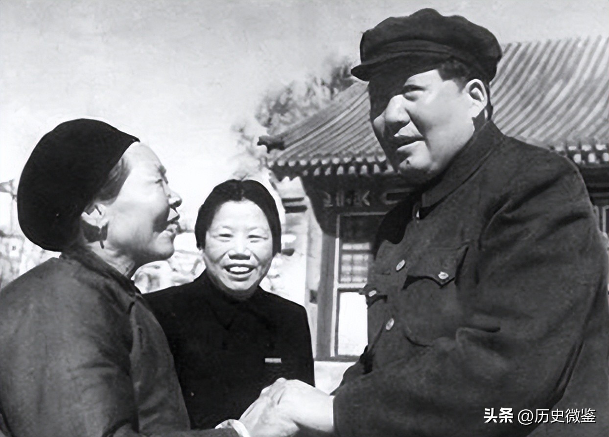 49年毛主席为何特邀安徽14岁姑娘参加开国大典，还被拒绝？