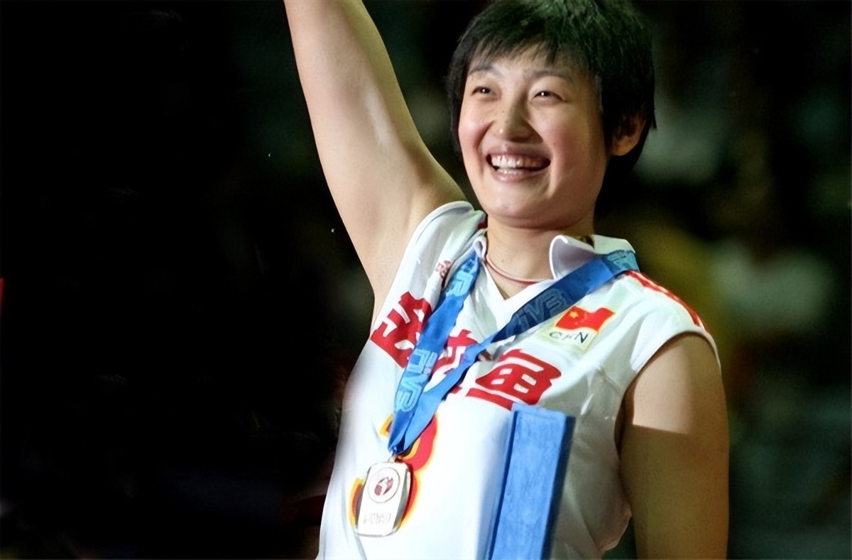 中国女排国手杨昊,中国女排杨昊和刘亚男