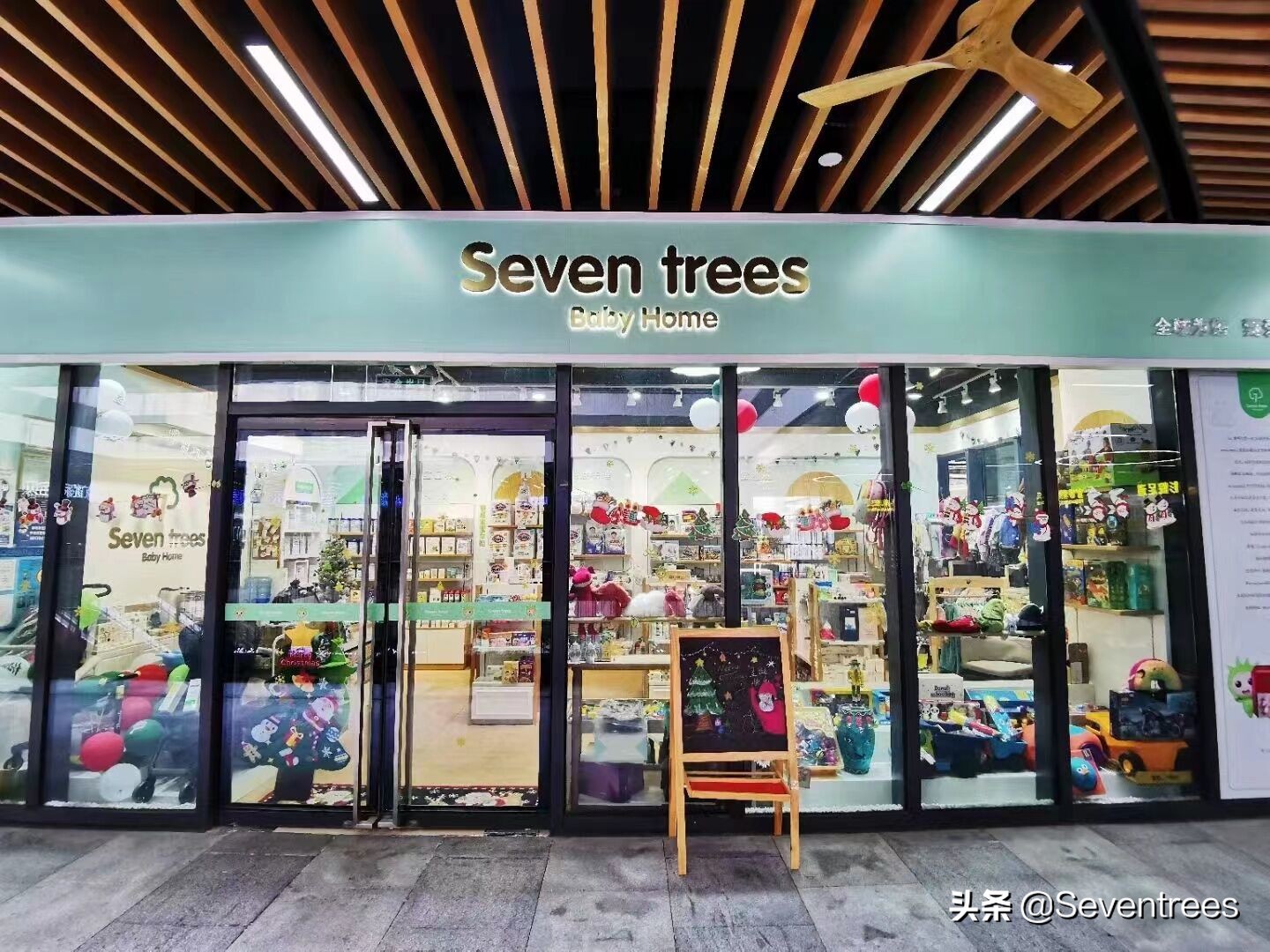 加盟婴儿用品店需要多少钱,专业婴儿用品加盟连锁店