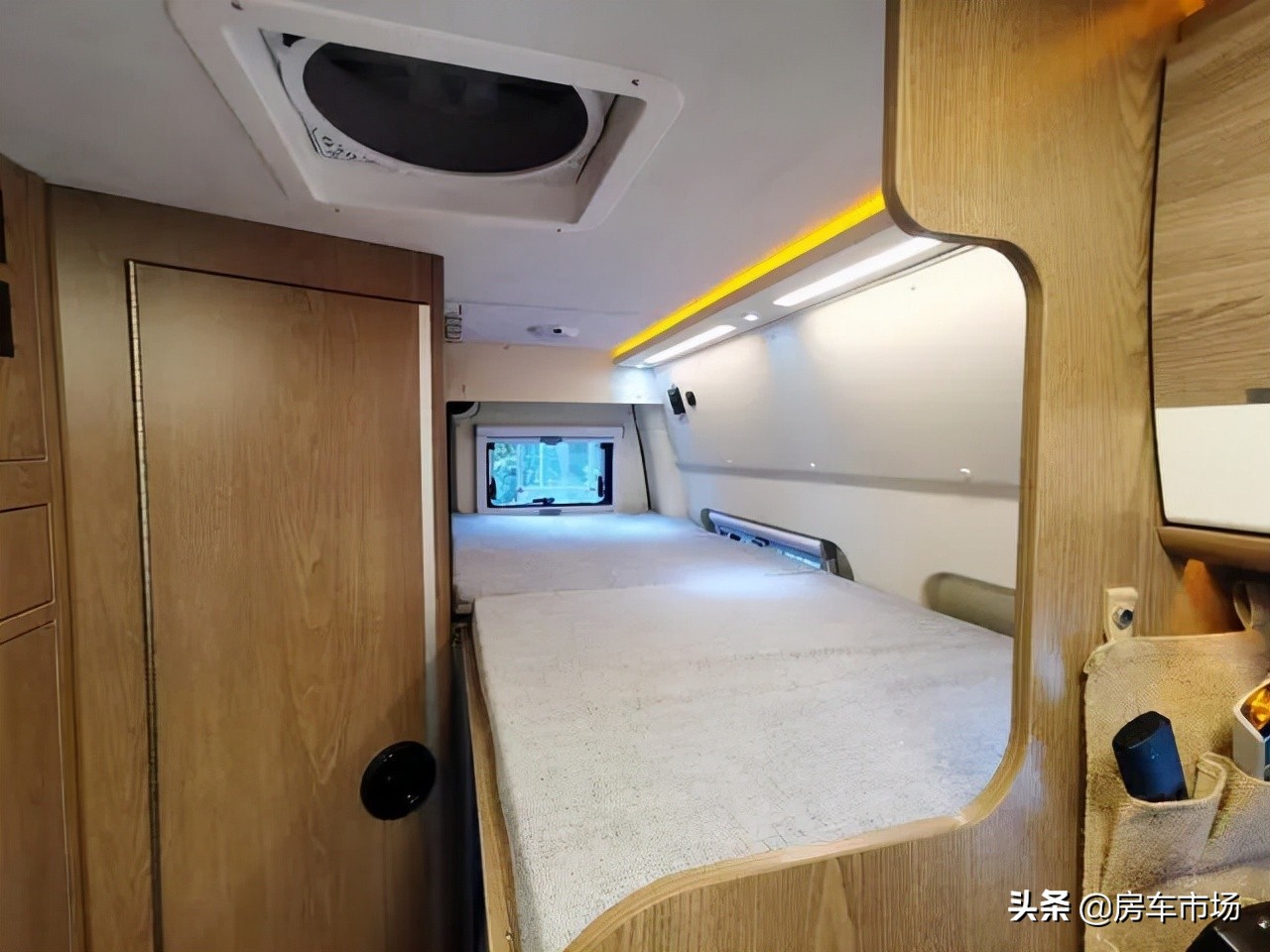 无中门大通房车v80短轴中顶,大通v80无中门小房车