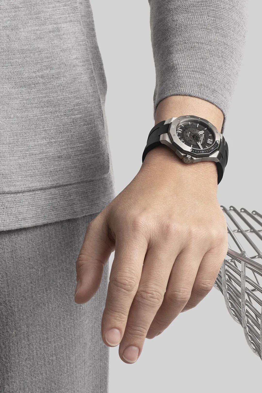 大腕儿点评团来了，盘一盘WW表展新品的“买点”