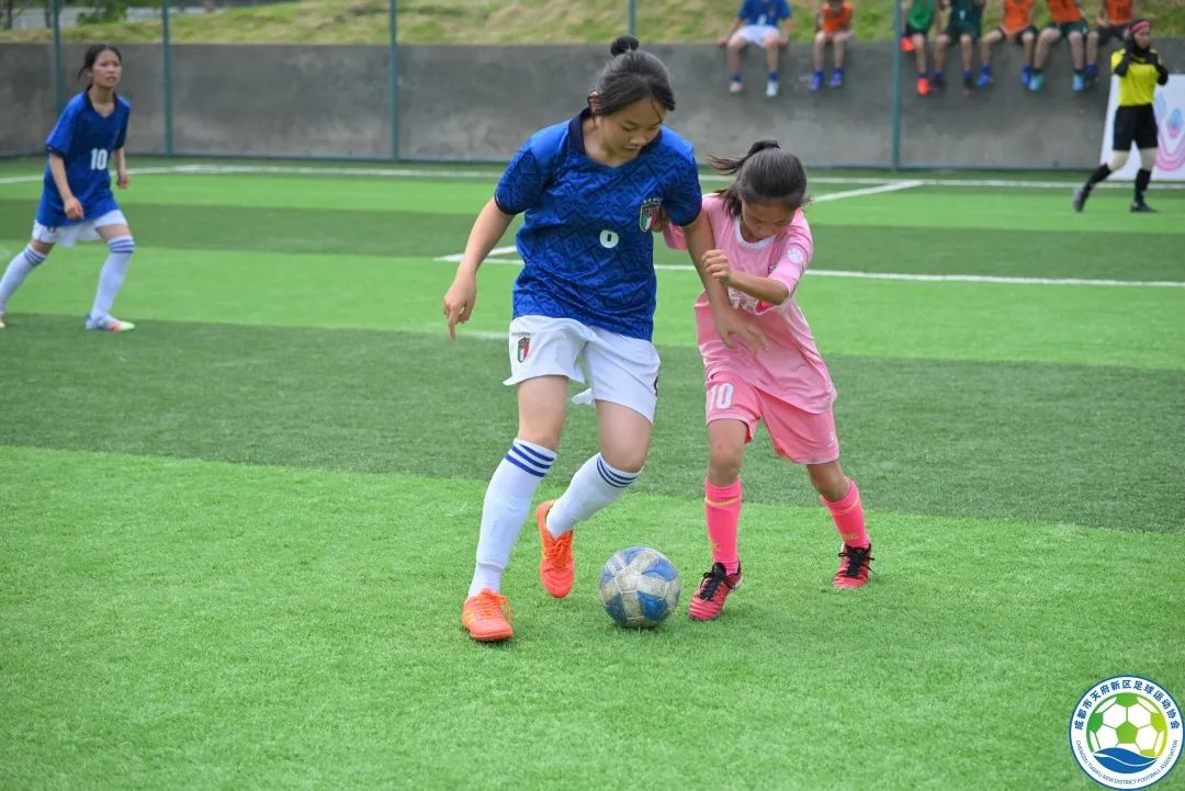 四川天府新区合江小学足球比赛,天府新区合江小学足球比赛2020年