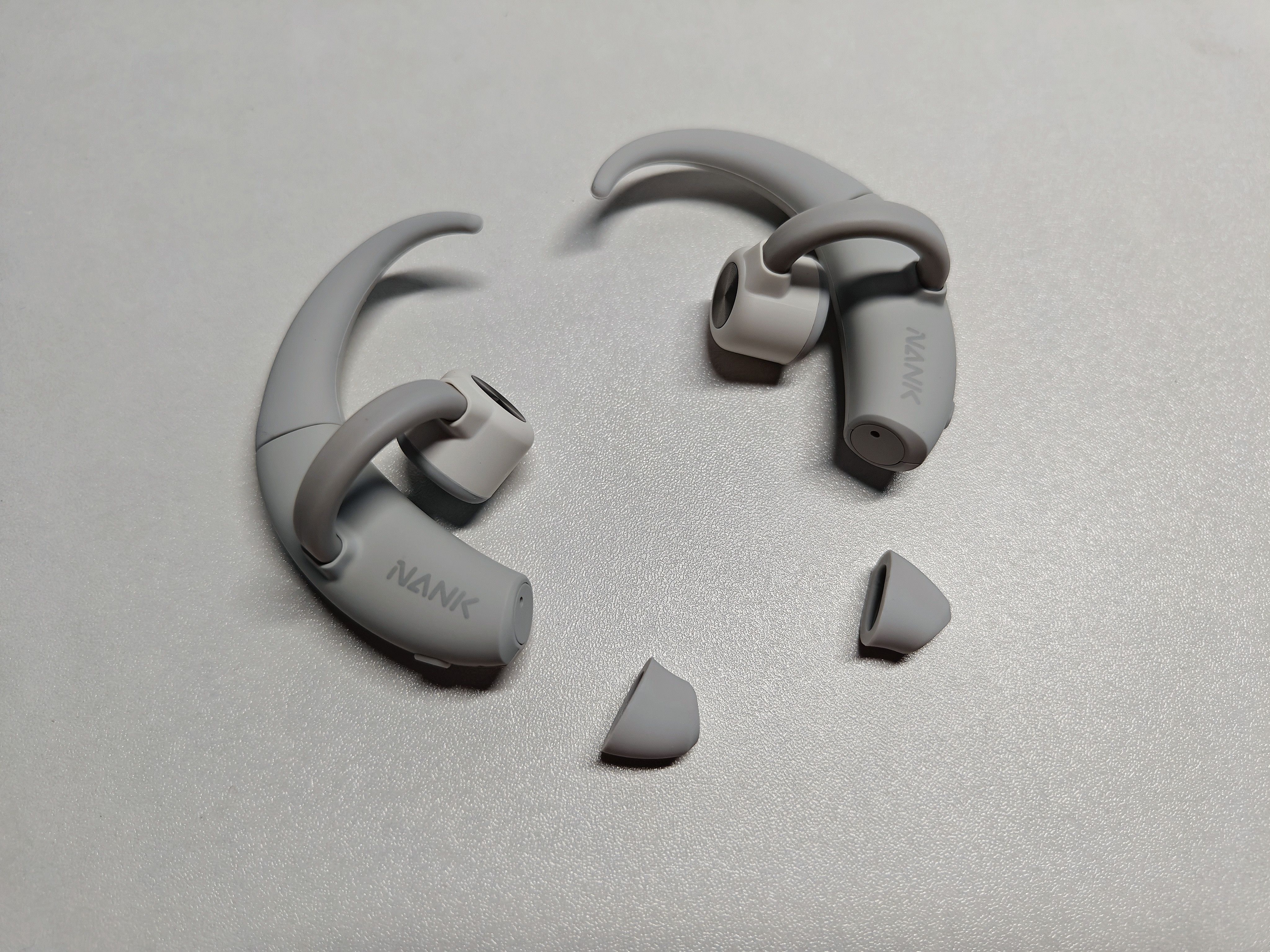 新蓝牙耳机骨传导,南卡oemix是骨传导耳机吗