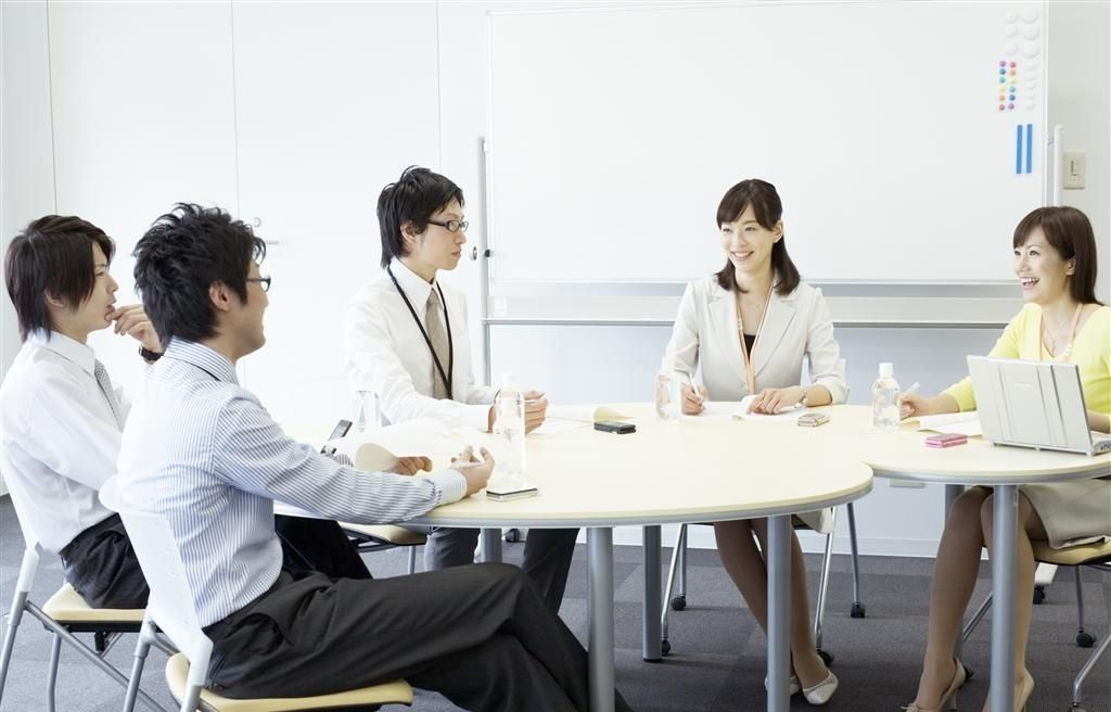 想要铁饭碗院校专业如何选择,学哪些专业门槛高不容易被抢饭碗