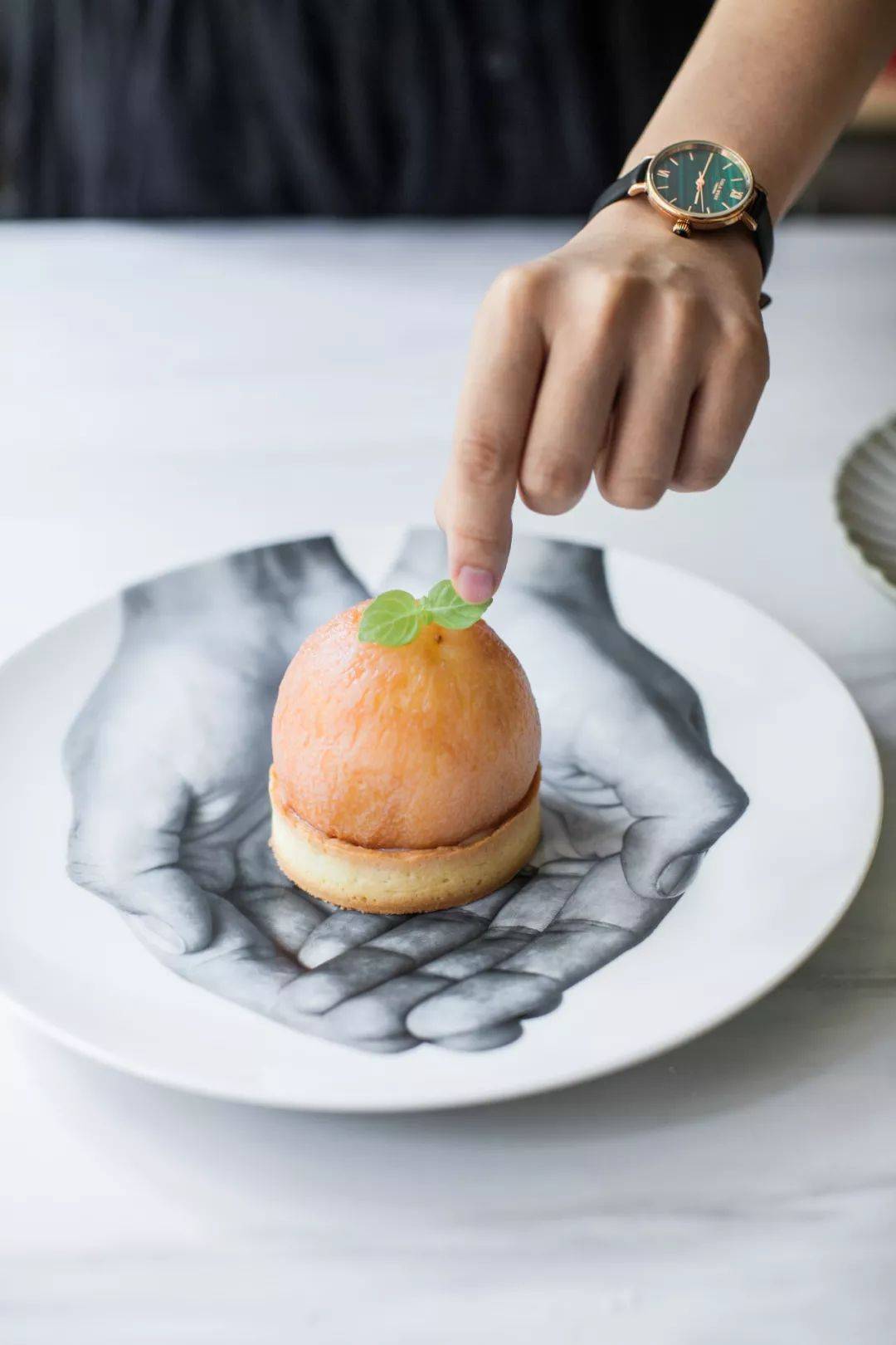 简单易做的水蜜桃的甜点,水蜜桃樱花简单甜品教程高颜值