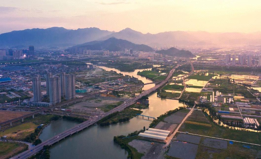 温州经济2024比去年如何,温州上半年经济