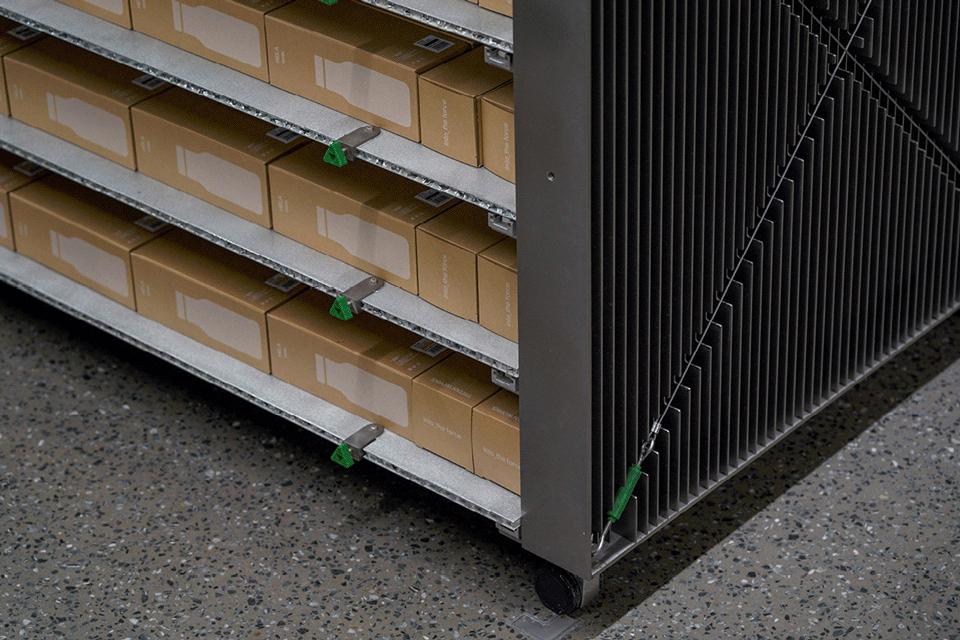 空无一人的网红店,设计控必看01|“三顿半”原力飞行概念店