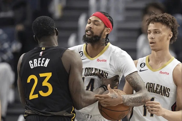 勇士120-109鹈鹕采访,勇士118-112逆转开拓者