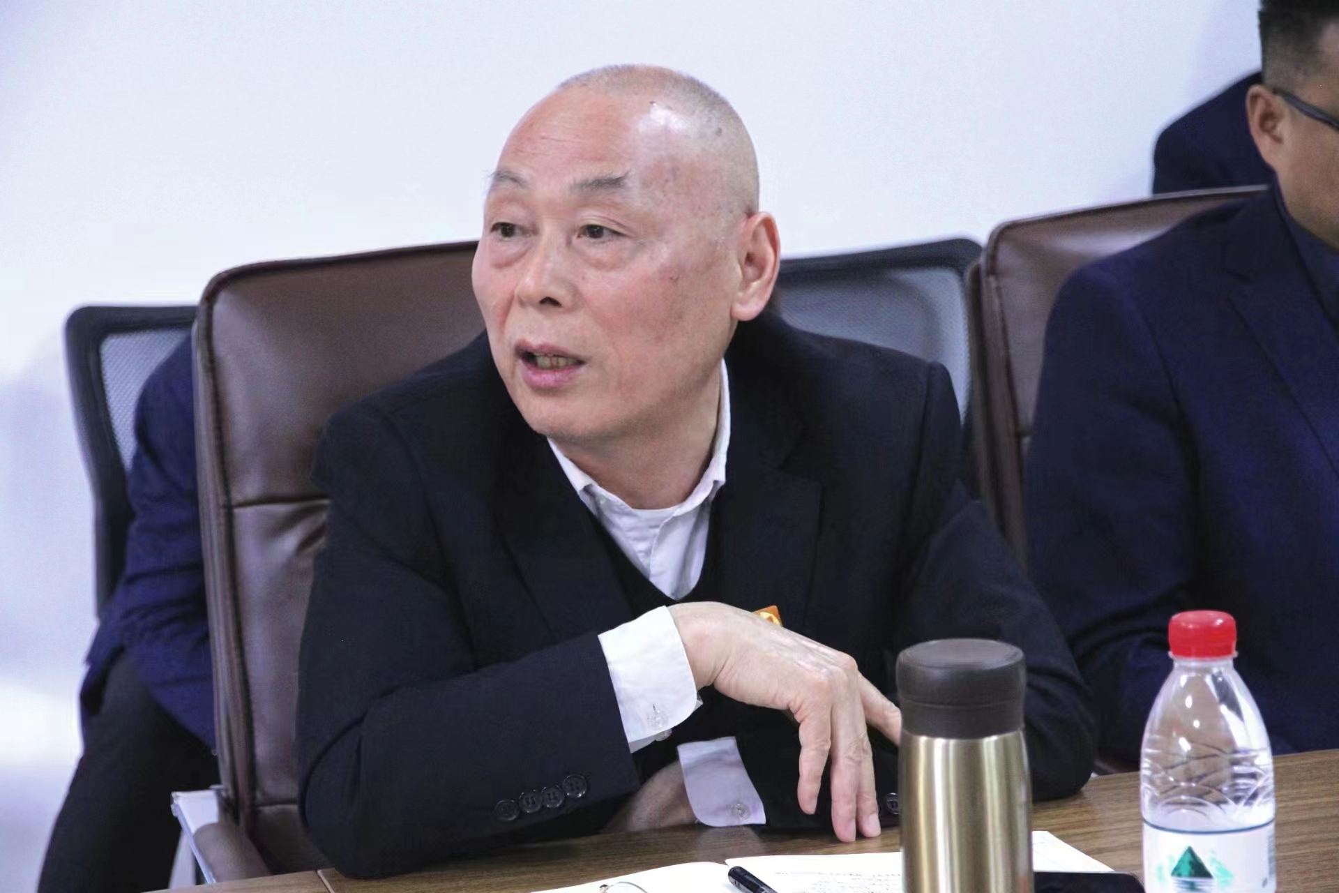 椋庨洦浜虹敓鍑犲崄杞藉畬鏁寸増,椋庨洦浜虹敓瀛欑珛鑷ｅ洖蹇嗗綍