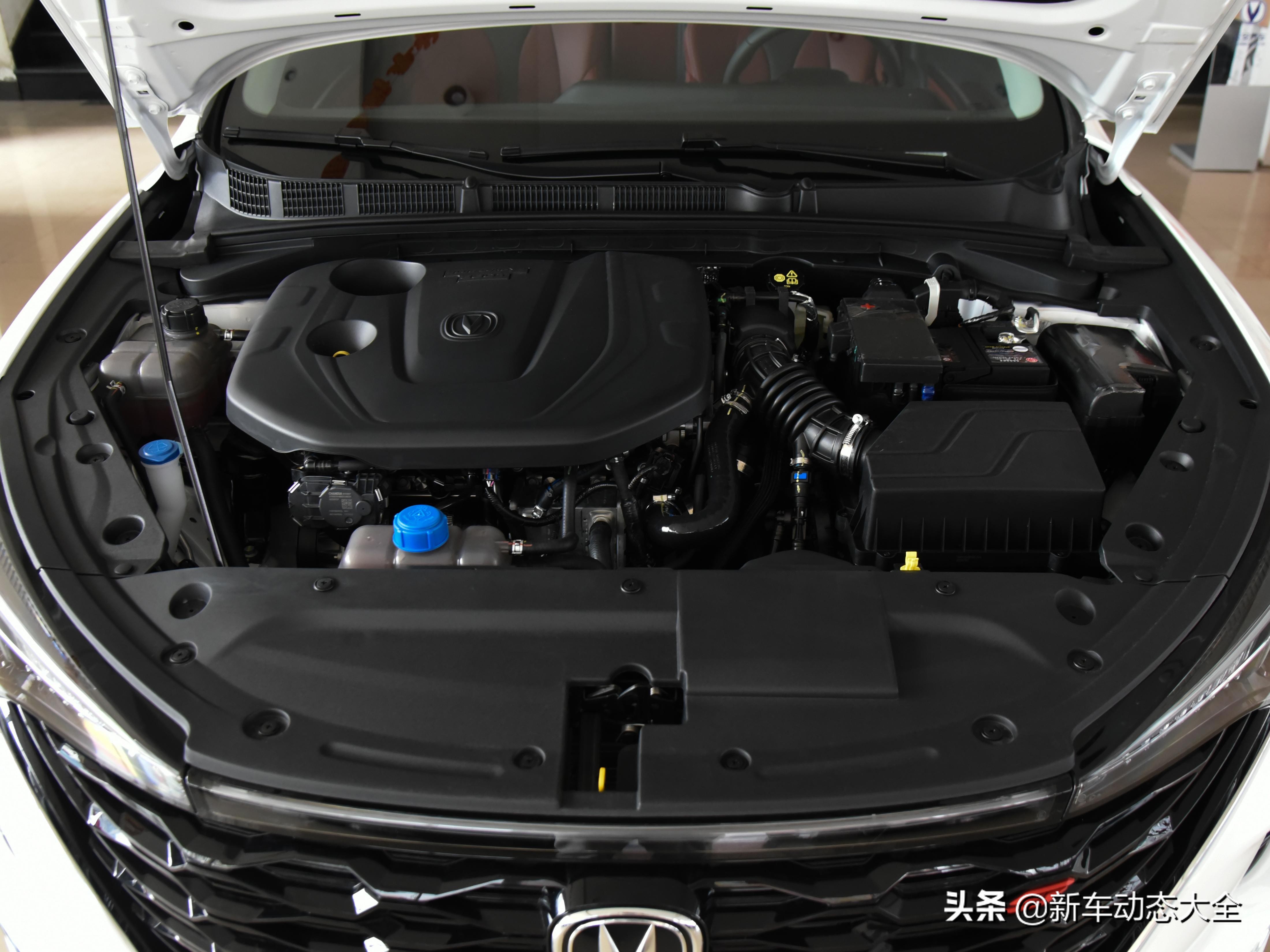 7.09万逸动有哪些配置,长安蓝鲸1.4t自动挡逸动落地价