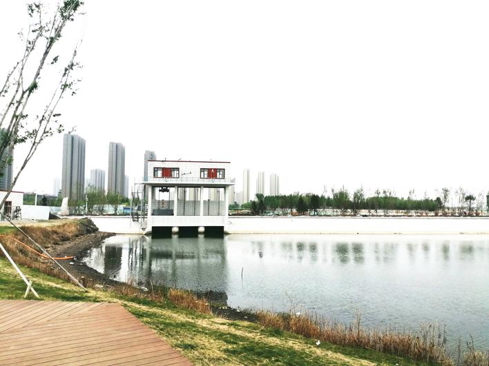 夜景西湖网红打卡地,网红打卡地金湖公园