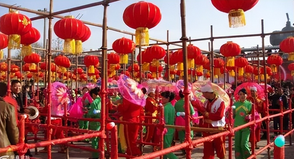 延安传统文化灯笼制作,陕西民间手工木制灯笼