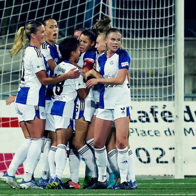 张琳艳第三球反越位,张琳艳连过三破门