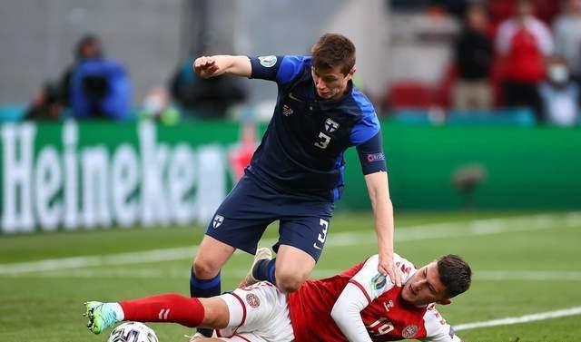 小哈兰德破门,小哈兰德任意球