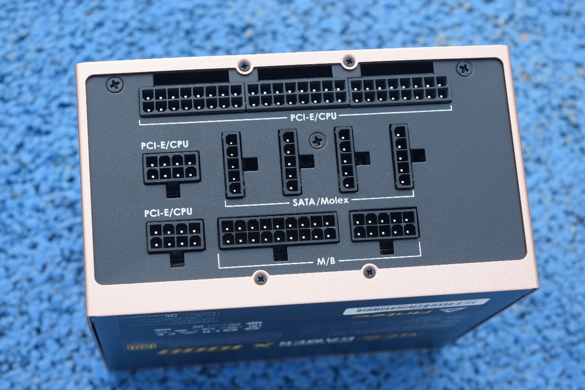 美商海盗船h150ipro水冷拆解,海盗船h150i精英版六风扇