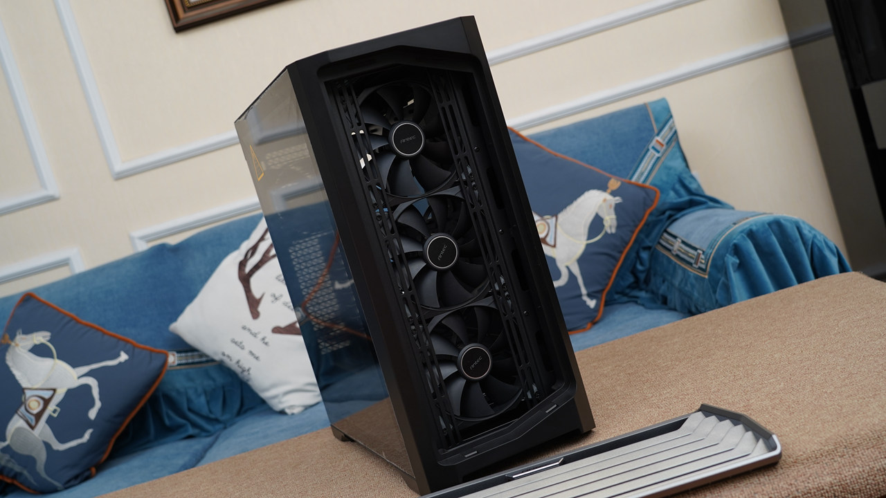 安钛克机箱performance,安钛克performance1水冷装在哪