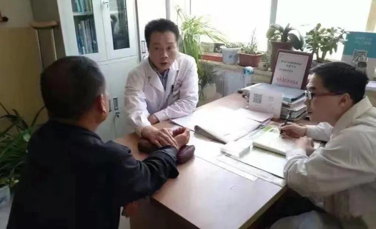 只争朝夕不负韶华--曲周县中医院张振宇的自强故事