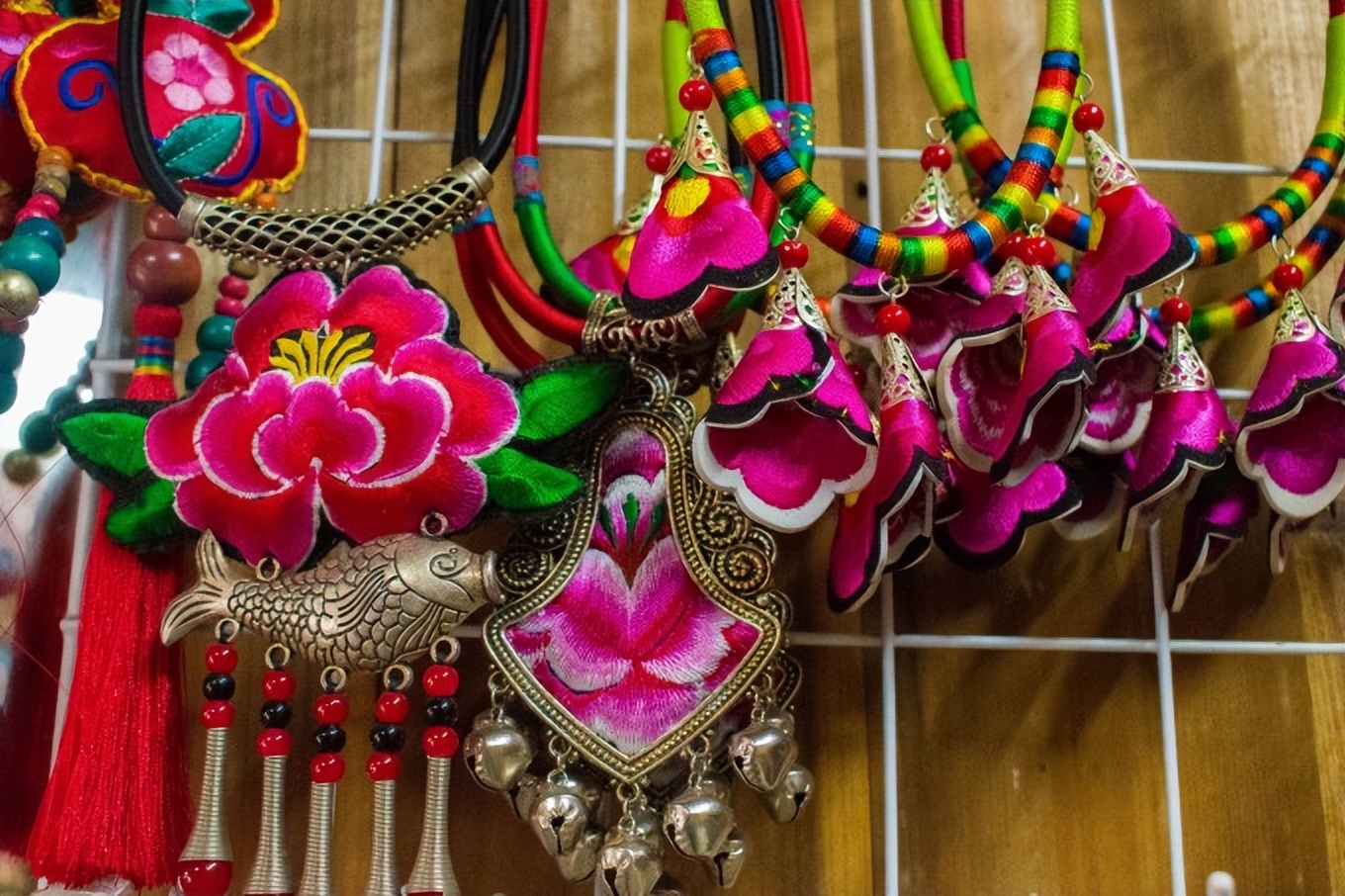 凤凰湘西看古城,湘西游之凤凰古城