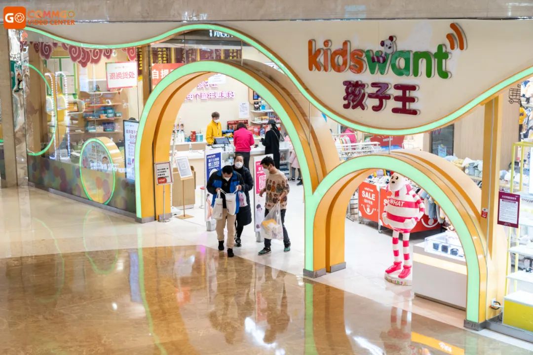 一口气逛了4大商圈，我们久违了的重庆回来了