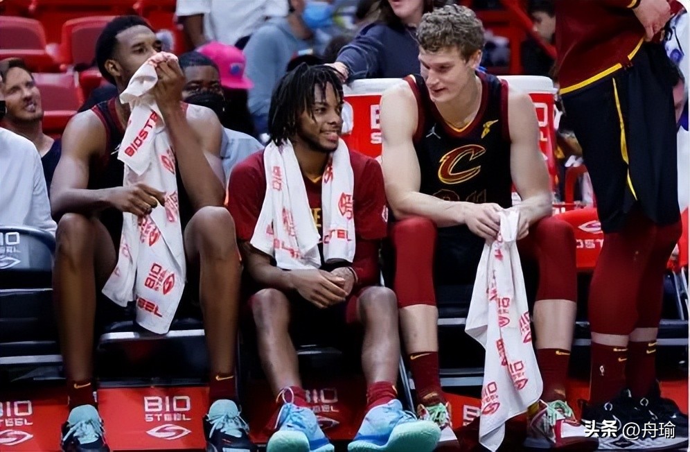 nba新赛季百大球员库里第二,nba十大球员库里