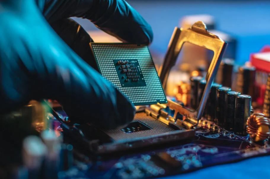 未来最吃香的十大行业专业,什么专业好就业而且工资高前景好