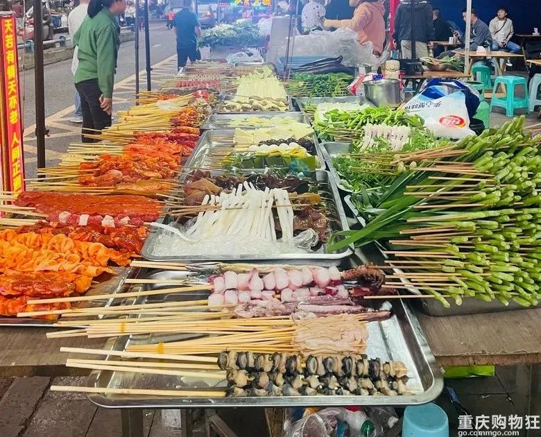 民心佳园夜市前后对比,城南家园很火的夜市