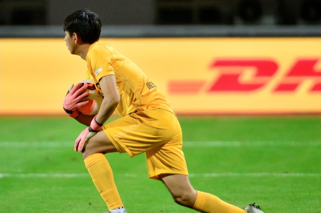 撞脸李现小男孩原视频,撞脸李现的萌娃