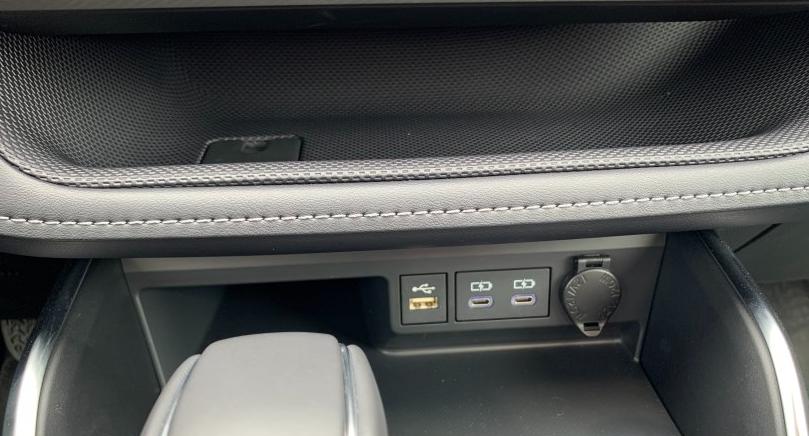 汉兰达混动与纯油版测试,试驾全新混动汉兰达