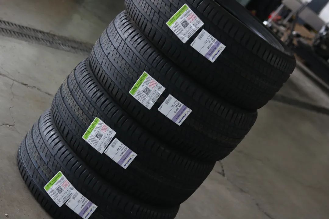 经典老车宝马x5翻新,宝马x5二手车整备翻新费用