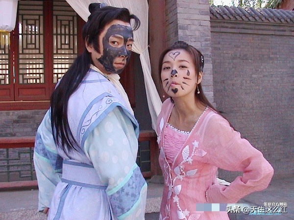 张庭被骂之后开播了吗,张庭被骂后第二天还在直播吗