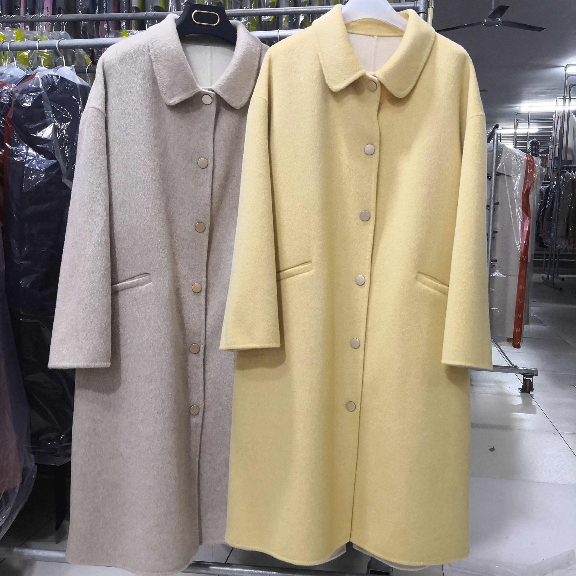 羊绒大衣和羊毛大衣如何选择,如何挑选一款适合自己的大衣