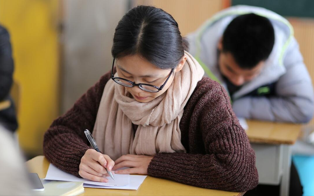 没有学位证只有毕业证可以考公务员吗,没有学位证只有毕业证可以考研吗