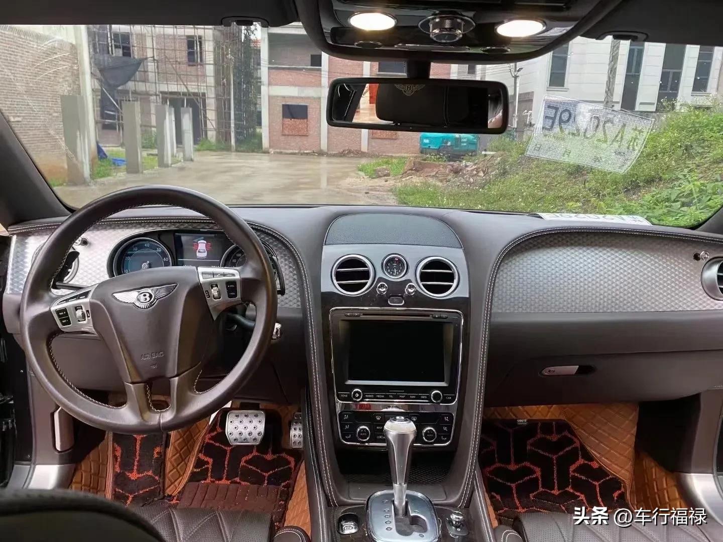 一辆宾利飞驰一年跑婚庆能赚多钱,宾利飞驰跑婚庆多久回本