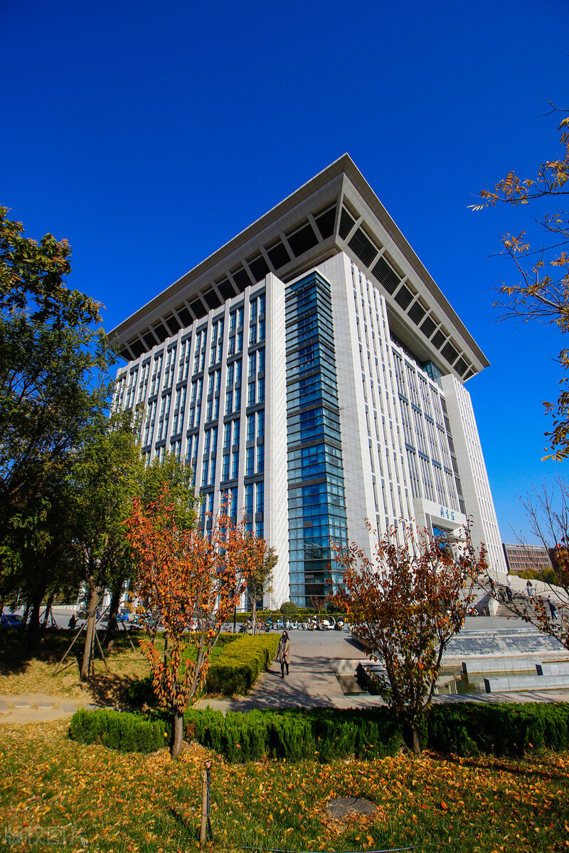 浅谈河南财经政法大学——河南最顶配的院校