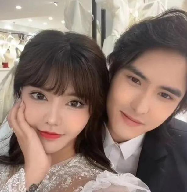 韩安冉回应网暴,网红韩安冉四次结婚时间