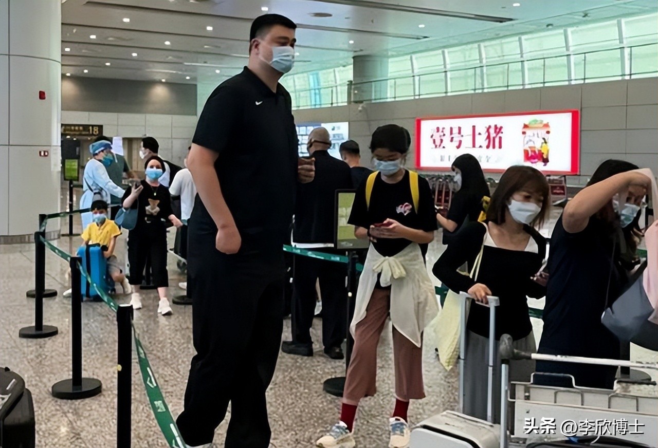 姚明叶莉女儿身高预测,姚明和他的女儿身高