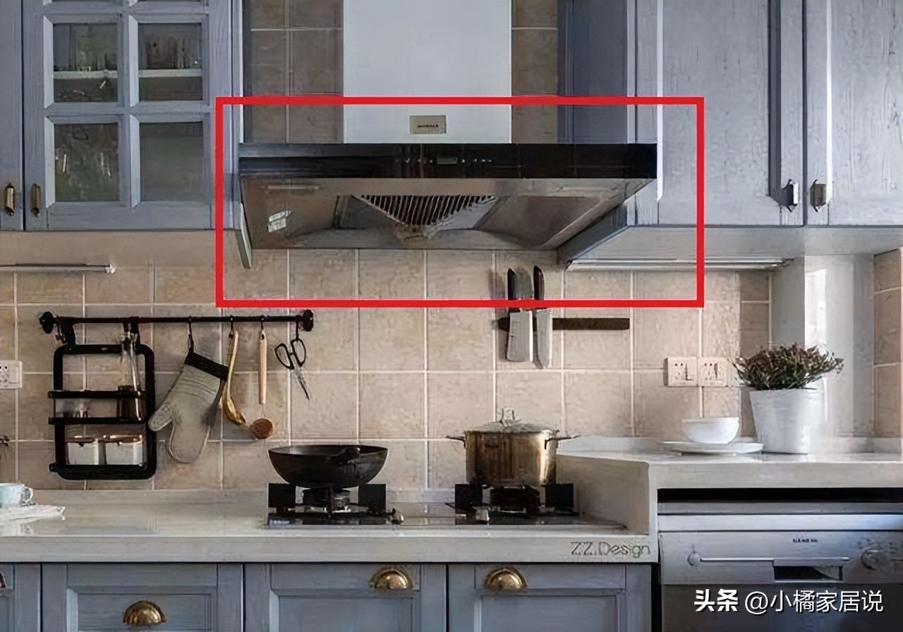 侧吸油烟机和顶吸油烟机哪个好,顶吸油烟机和侧吸油烟机哪种好用