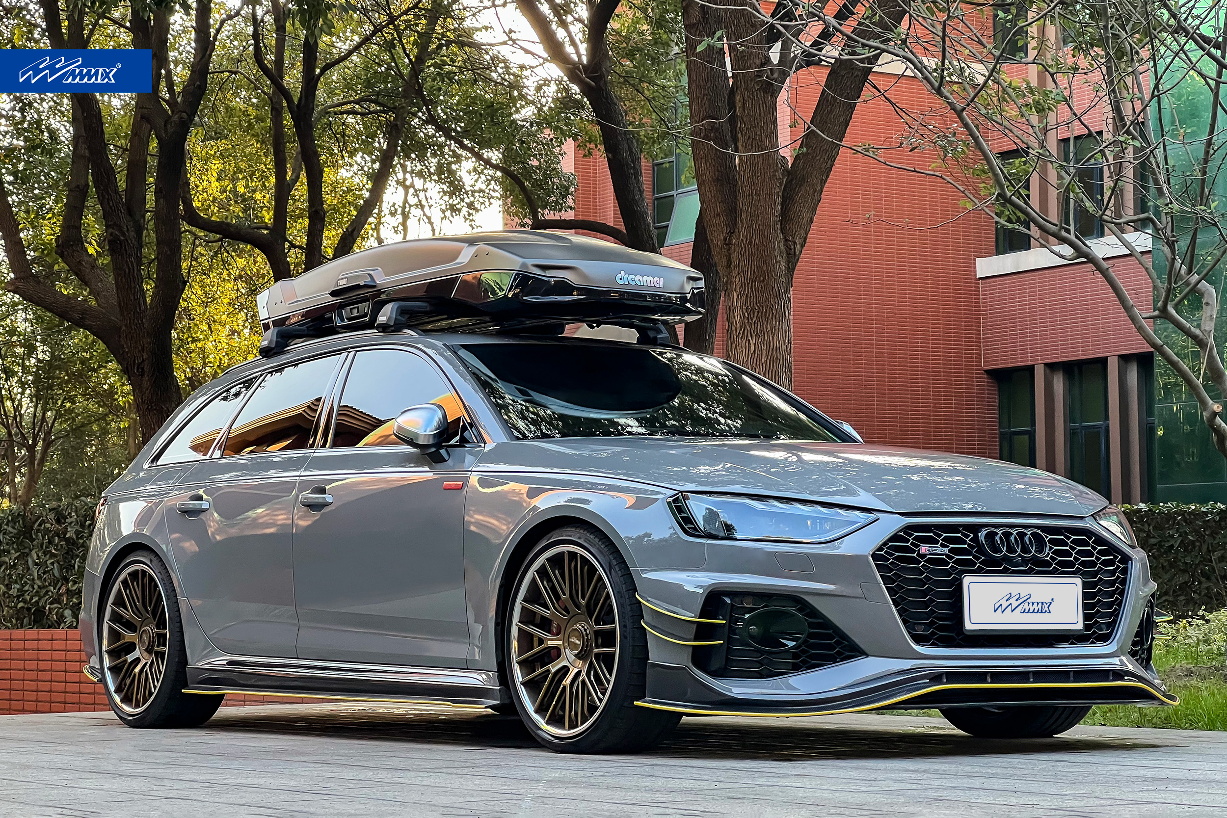 奥迪rs4轮毂,奥迪rs4最佳改装